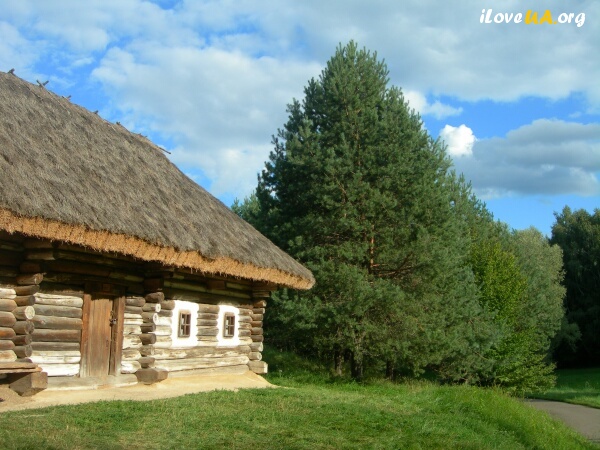 Пирогово, хата, Pirohiv, folk-house; http://iloveua.org/article/110